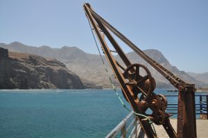 "Old iron" at the port of Agaete in the west of the island...